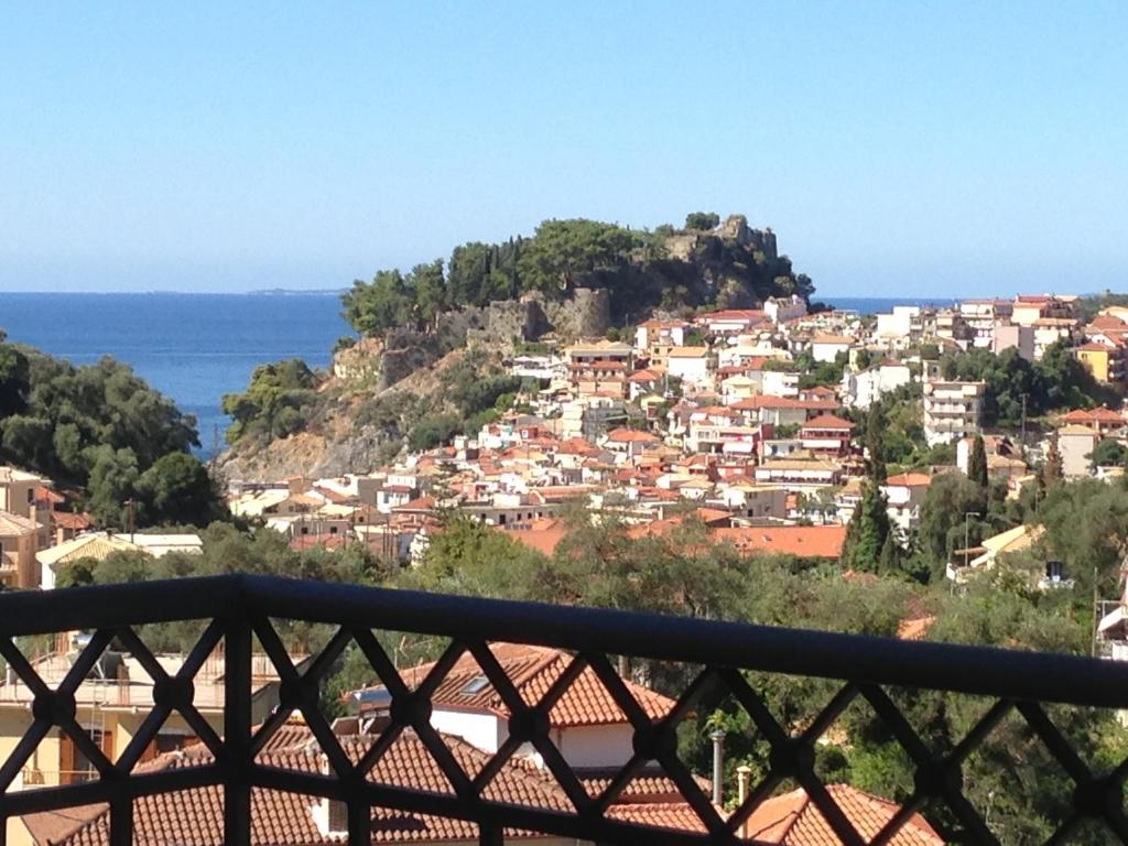 Residence La Scala Parga Exterior photo